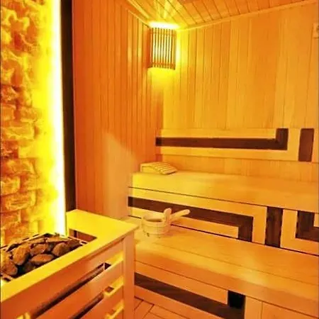 Elegant 2 Bedroom Sinpas Queen Gym Pools Istambul