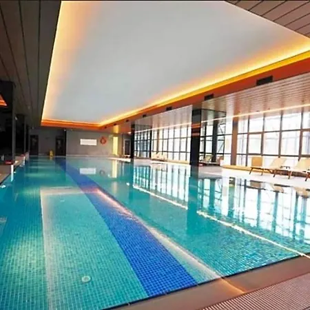 Elegant 2 Bedroom Sinpas Queen Gym Pools Apartamento *