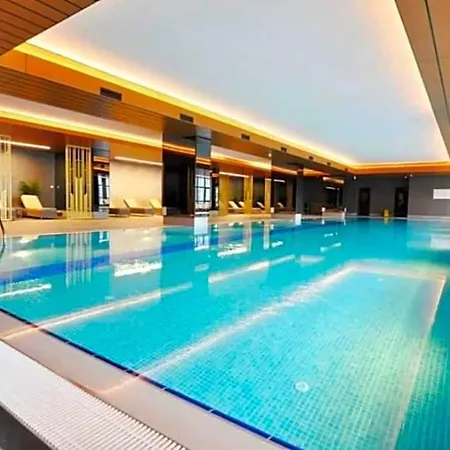 Elegant 2 Bedroom Sinpas Queen Gym Pools Apartamento *