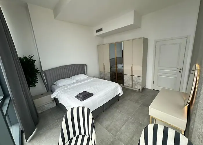 Elegant 2 Bedroom Sinpas Queen Gym Pools 公寓 *