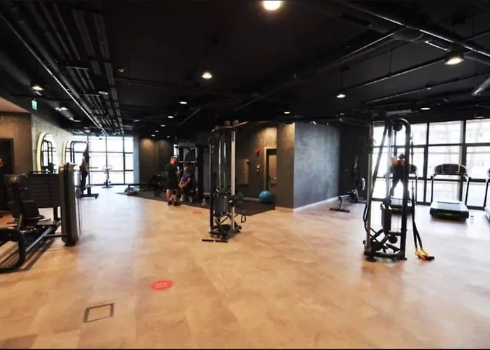 Elegant 2 Bedroom Sinpas Queen Gym Pools 伊斯坦布尔