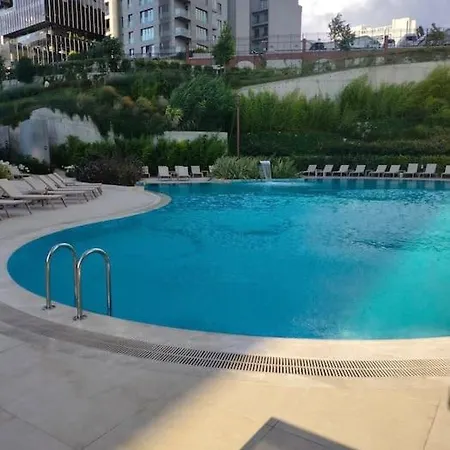 Elegant 2 Bedroom Sinpas Queen Gym Pools Стамбул